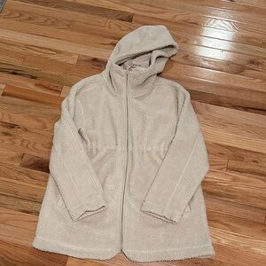 H&M Maternity Sherpa EUC